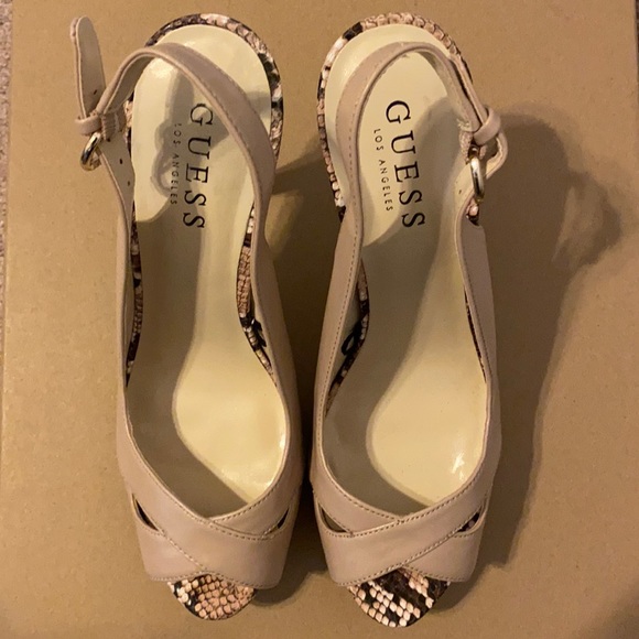 Guess Shoes - ⭐️NEW - Guess Nude and Snake Skin Print Heal